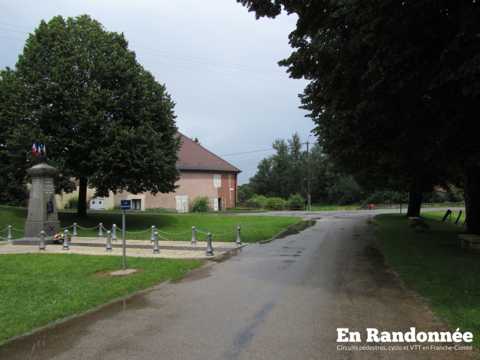 Les villages du bois du Chanois : Boult, Montarlot, Chaux