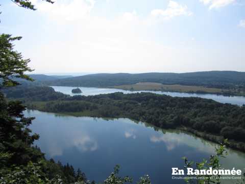 La région des lacs du Jura