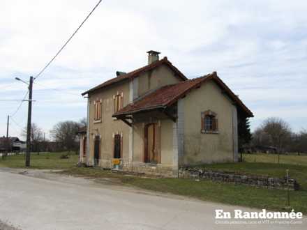 Ancienne gare de Montrond-le-Château
